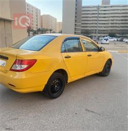 بي واي دي F3